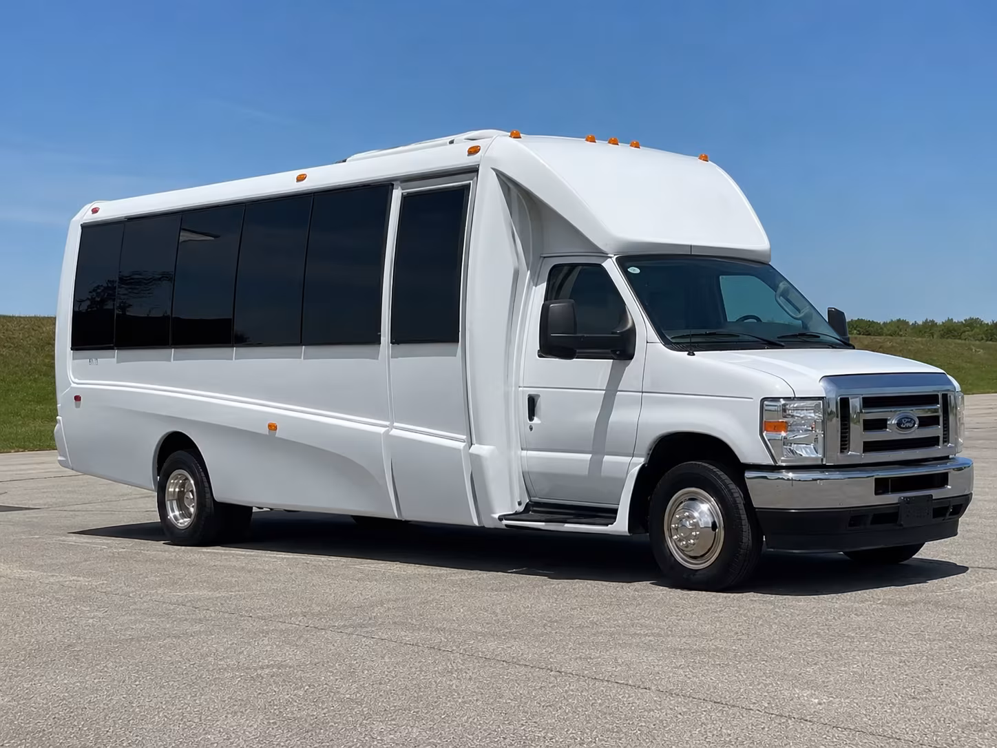 Alexandria Bachelor & Bachelorette Transportation